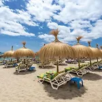 アパート Marina 3 - *